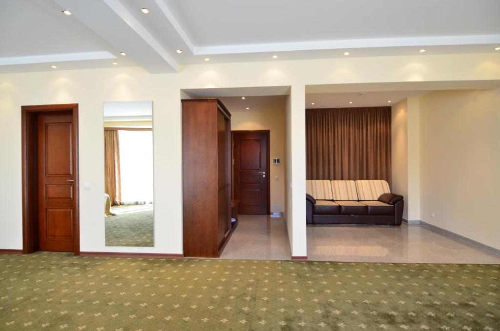צ'יסינאו Platinum Hotel חדר תמונה