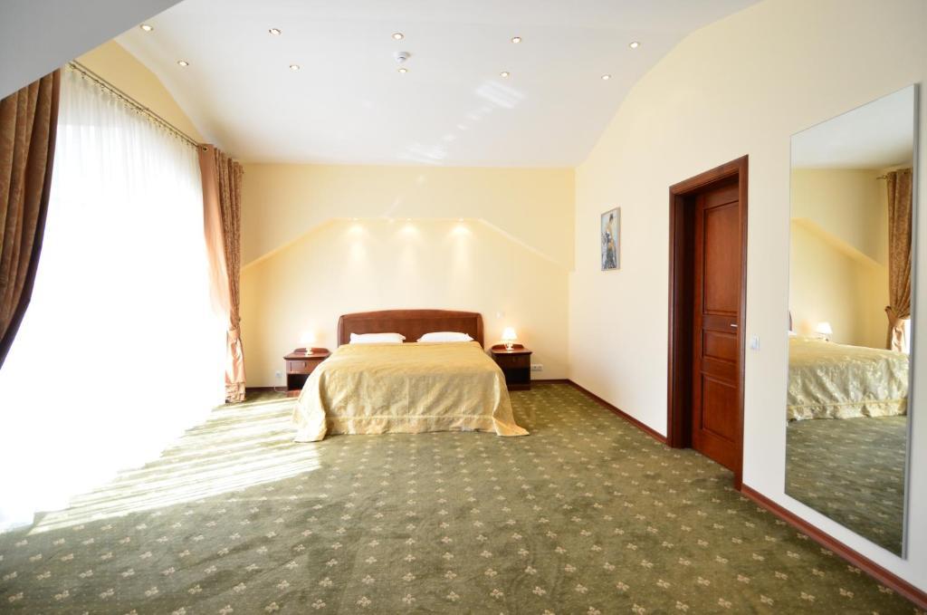 צ'יסינאו Platinum Hotel חדר תמונה